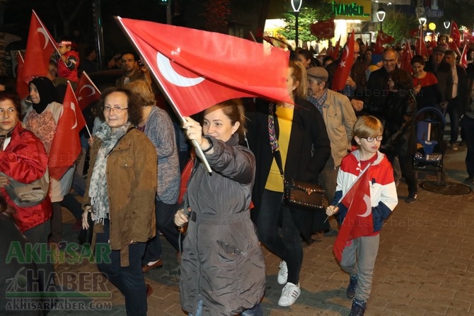 Cumhuriyet Bayramı 95.yıl fener alayı 37