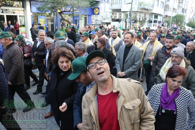 Akhisar'da Dünya zeytin Günü yürüyüşü renkli görüntülere sahne oldu 28