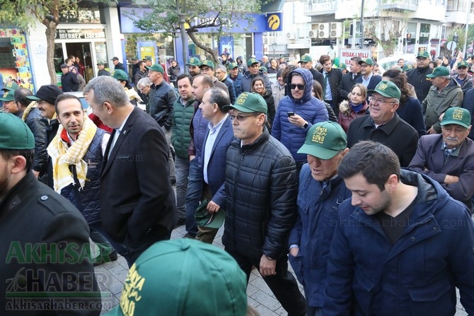 Akhisar'da Dünya zeytin Günü yürüyüşü renkli görüntülere sahne oldu 34