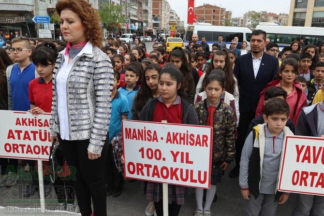 23 Nisan Ulusal Egemenlik ve Çocuk Bayramı Atatürk Anıtı çelenk sunma tö 49