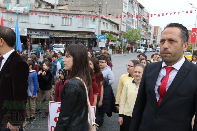 23 Nisan Ulusal Egemenlik ve Çocuk Bayramı Atatürk Anıtı çelenk sunma tö 53