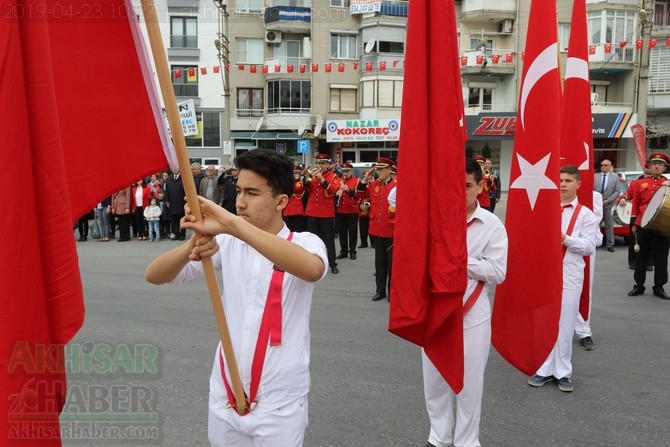 23 Nisan Ulusal Egemenlik ve Çocuk Bayramı Atatürk Anıtı çelenk sunma tö 60