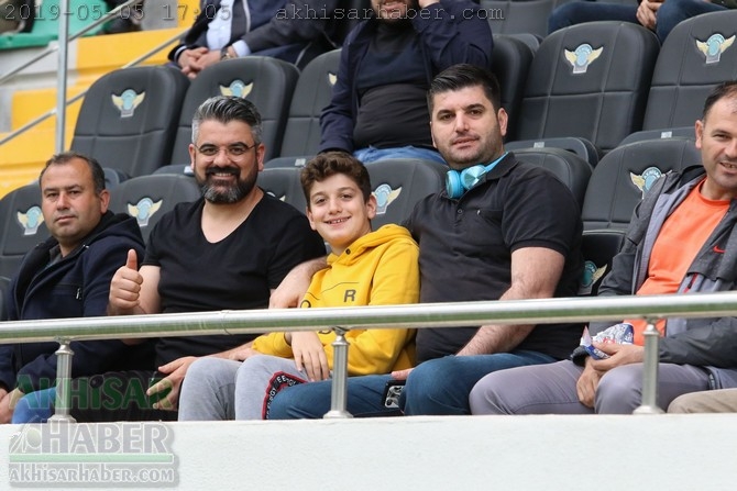 Akhisarspor, Evkur Yeni Malatyaspor ilk devre foto galeri 11