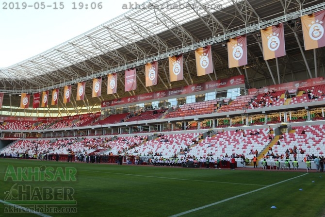 Ziraat Türkiye Kupası Final maçı öncesi Yeni 4 Eylül Sivas Stadyumu hazı 13