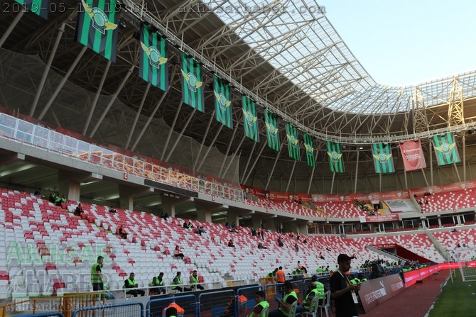 Ziraat Türkiye Kupası Final maçı öncesi Yeni 4 Eylül Sivas Stadyumu hazı 6