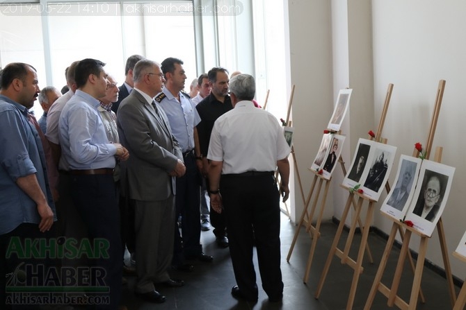 Akhisar Mustafa Kuzucuk Tarihi Fotoğraf Sergisi 14