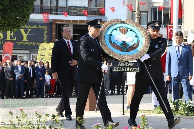 Cumhuriyet Bayramı 96.yıl Atatürk anıtı çelenk sunma töreni 12