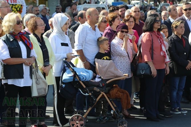 Cumhuriyet Bayramı 96.yıl Atatürk anıtı çelenk sunma töreni 4