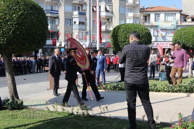 Cumhuriyet Bayramı 96.yıl Atatürk anıtı çelenk sunma töreni 6