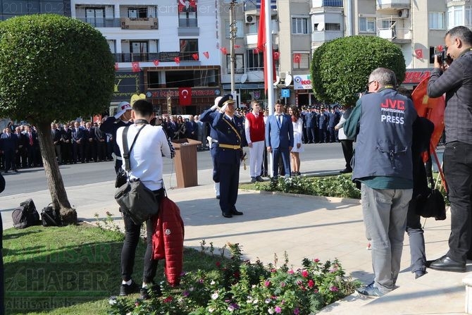 Cumhuriyet Bayramı 96.yıl Atatürk anıtı çelenk sunma töreni 9