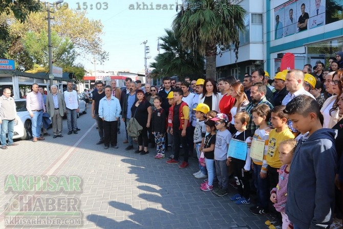 Akhisar Özel Doğuş Hastanesi işçileri hukuk savaşını sürdürüyor 32