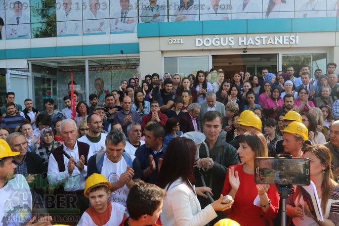 Akhisar Özel Doğuş Hastanesi işçileri hukuk savaşını sürdürüyor 62