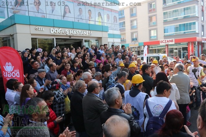 Akhisar Özel Doğuş Hastanesi işçileri hukuk savaşını sürdürüyor 70