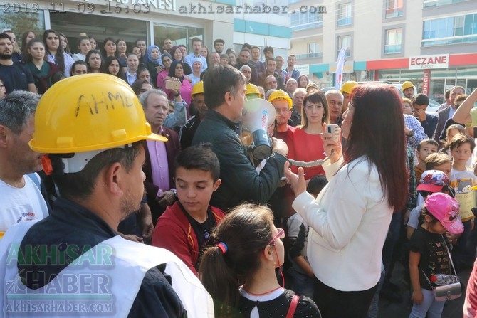 Akhisar Özel Doğuş Hastanesi işçileri hukuk savaşını sürdürüyor 76