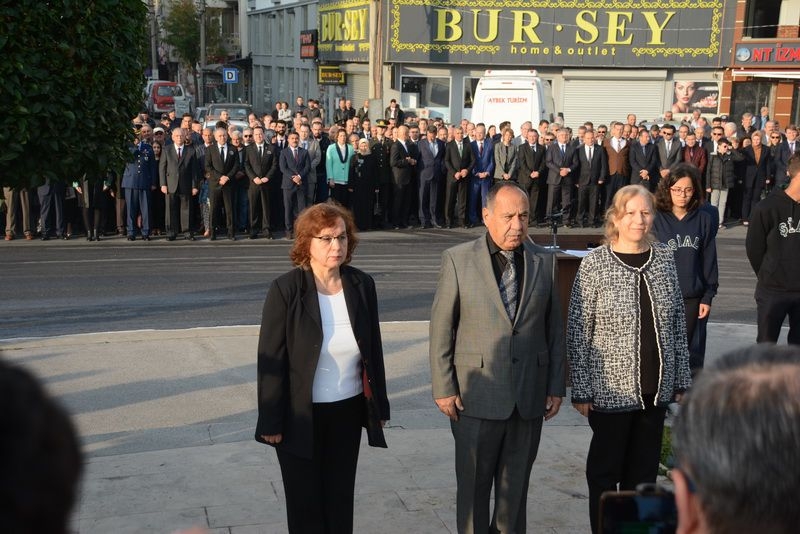 10 Kasım Atatürk'ü Anma Günü Çelenk Sunma Töreni Foto Galeri 29