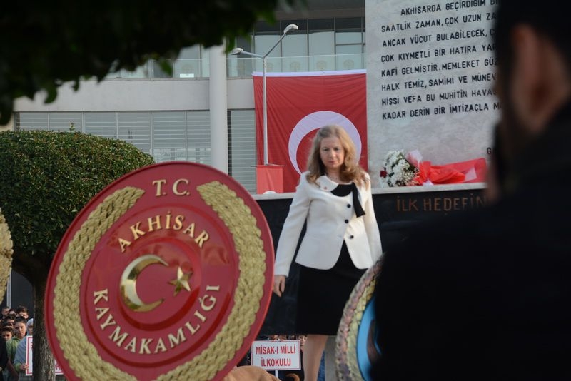 10 Kasım Atatürk'ü Anma Günü Çelenk Sunma Töreni Foto Galeri 36