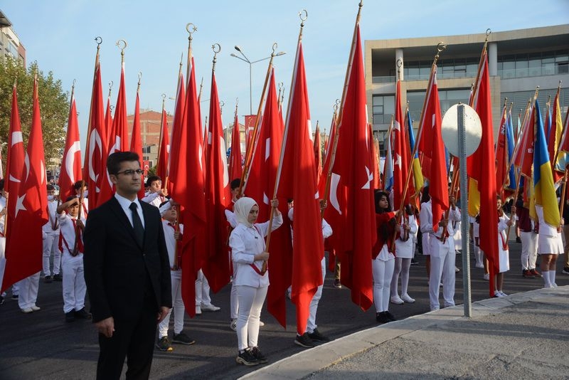 10 Kasım Atatürk'ü Anma Günü Çelenk Sunma Töreni Foto Galeri 58