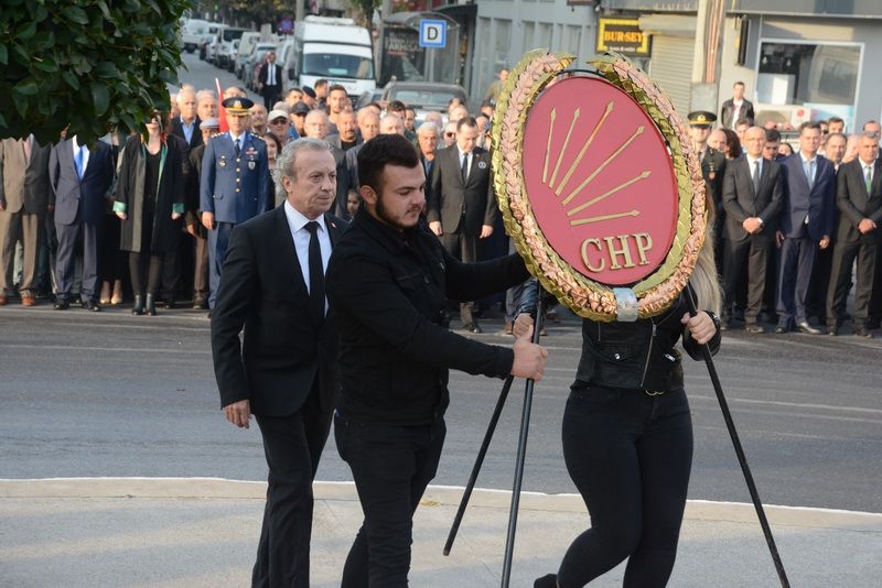 10 Kasım Atatürk'ü Anma Günü Çelenk Sunma Töreni Foto Galeri 6