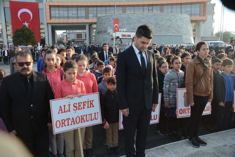 10 Kasım Atatürk'ü Anma Günü Çelenk Sunma Töreni Foto Galeri 64