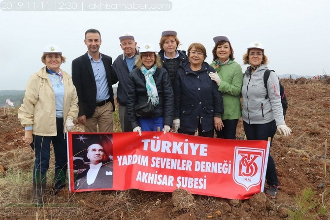 Akhisar'da 11 milyon ağaç etkinliği düzenlendi foto galerisi 144