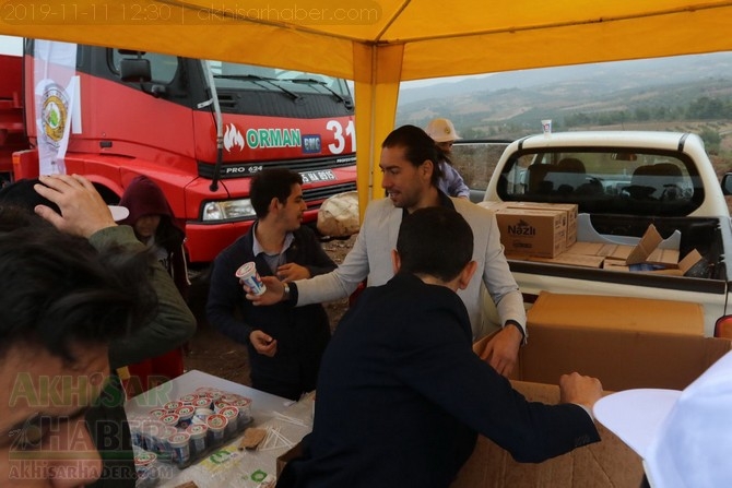 Akhisar'da 11 milyon ağaç etkinliği düzenlendi foto galerisi 147