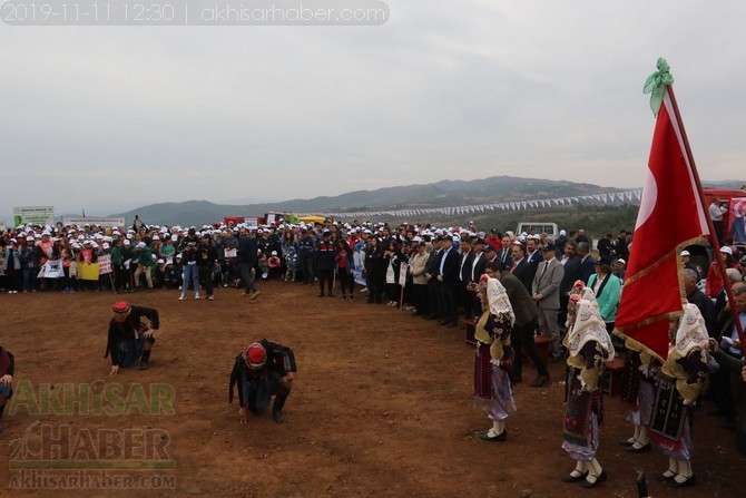 Akhisar'da 11 milyon ağaç etkinliği düzenlendi foto galerisi 30