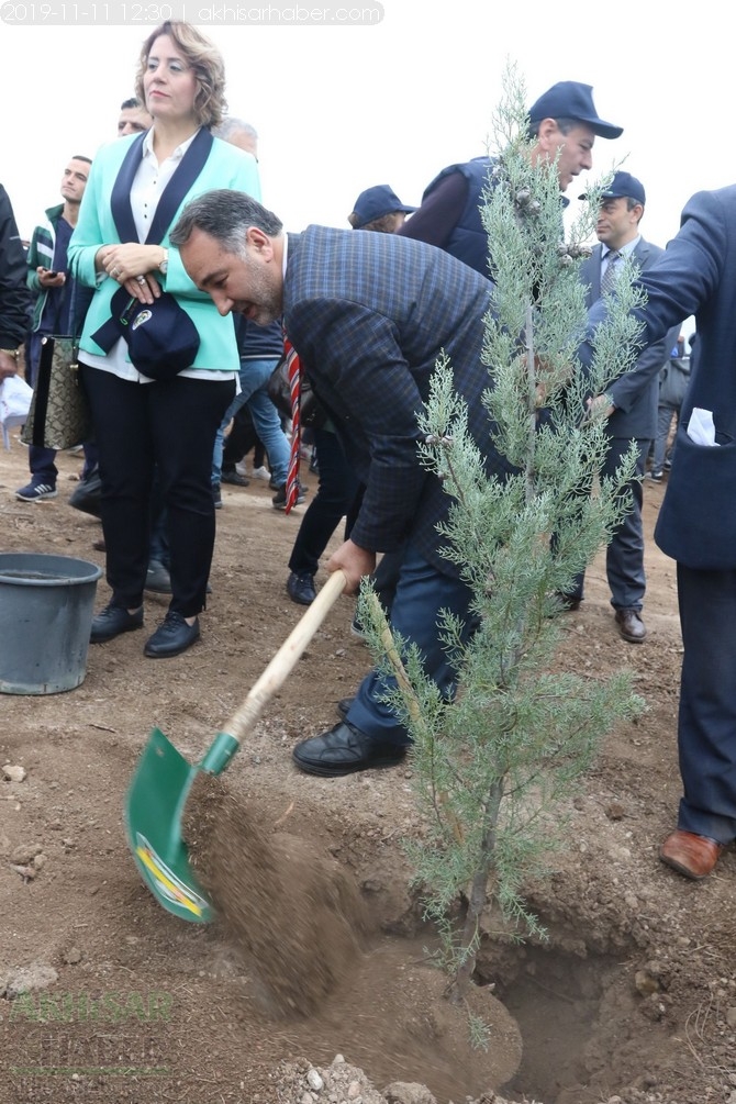 Akhisar'da 11 milyon ağaç etkinliği düzenlendi foto galerisi 69