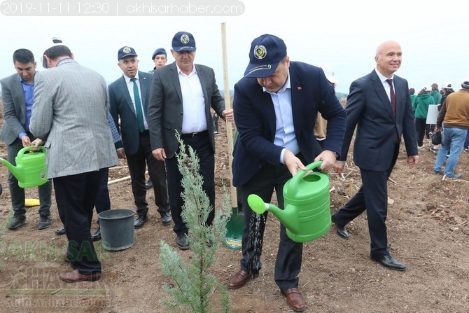 Akhisar'da 11 milyon ağaç etkinliği düzenlendi foto galerisi 79