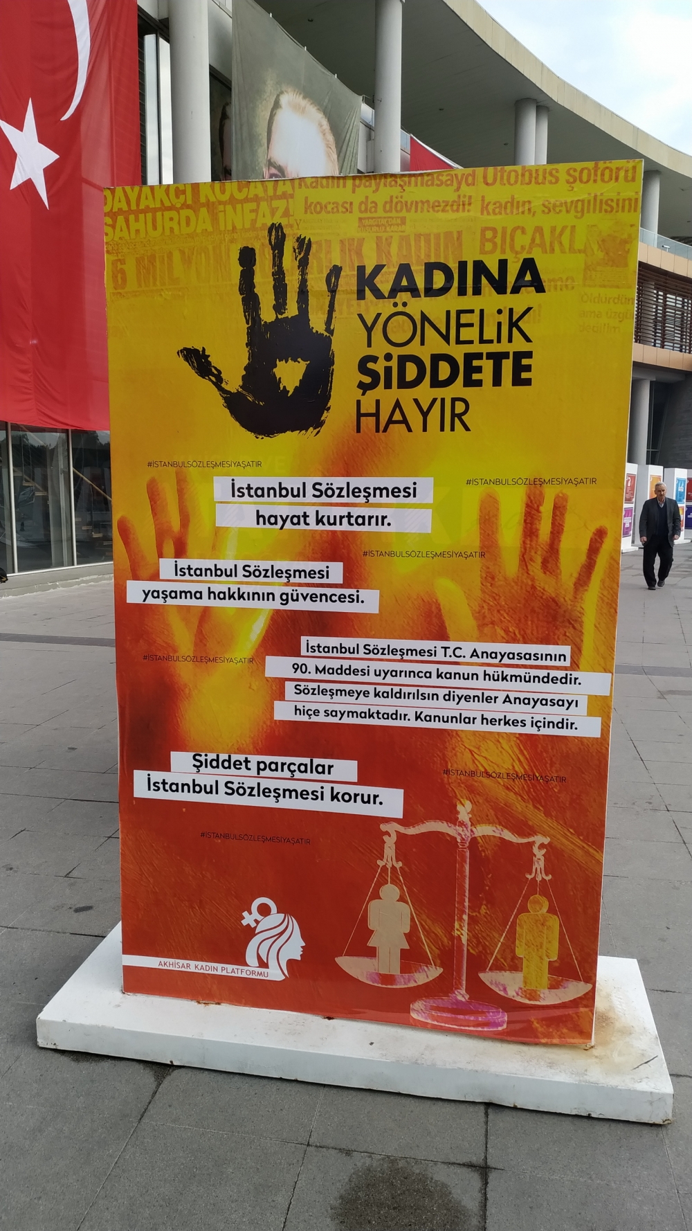 Kadına Yönelik Şiddete Hayır isimli farkındalık sergisi 6