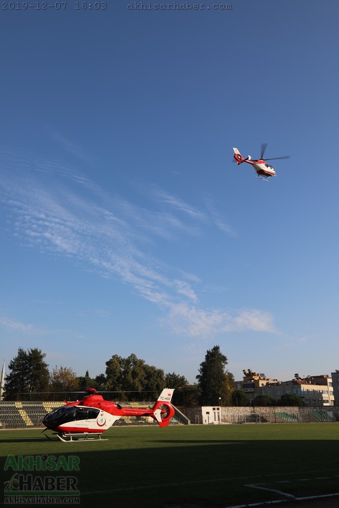 Akhisar'da hava ambulansı pilot değişimi yapıldı 15