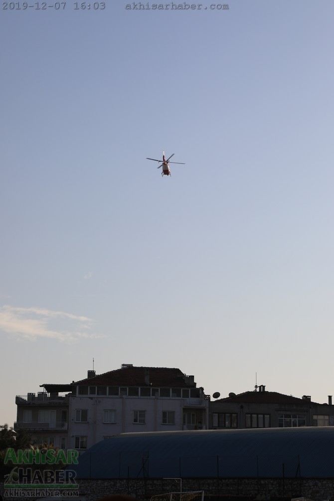 Akhisar'da hava ambulansı pilot değişimi yapıldı 18