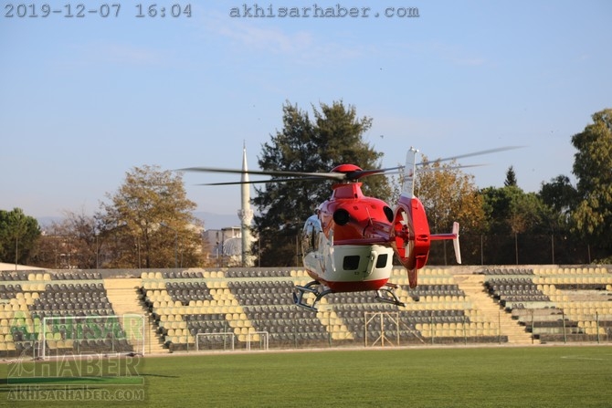 Akhisar'da hava ambulansı pilot değişimi yapıldı 20