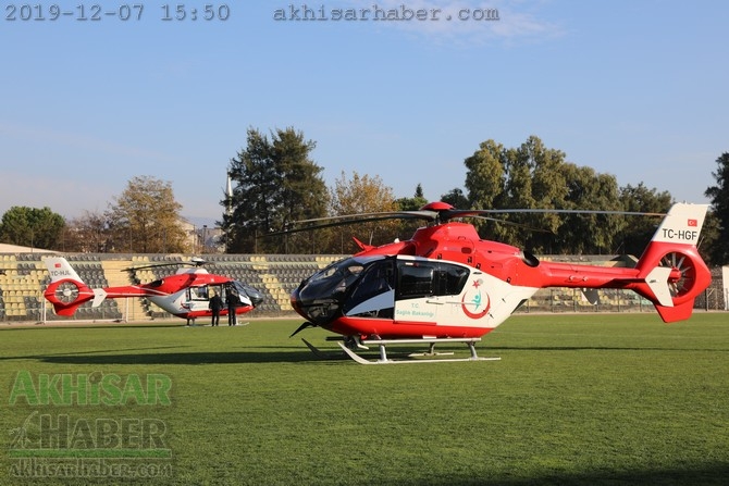 Akhisar'da hava ambulansı pilot değişimi yapıldı 5