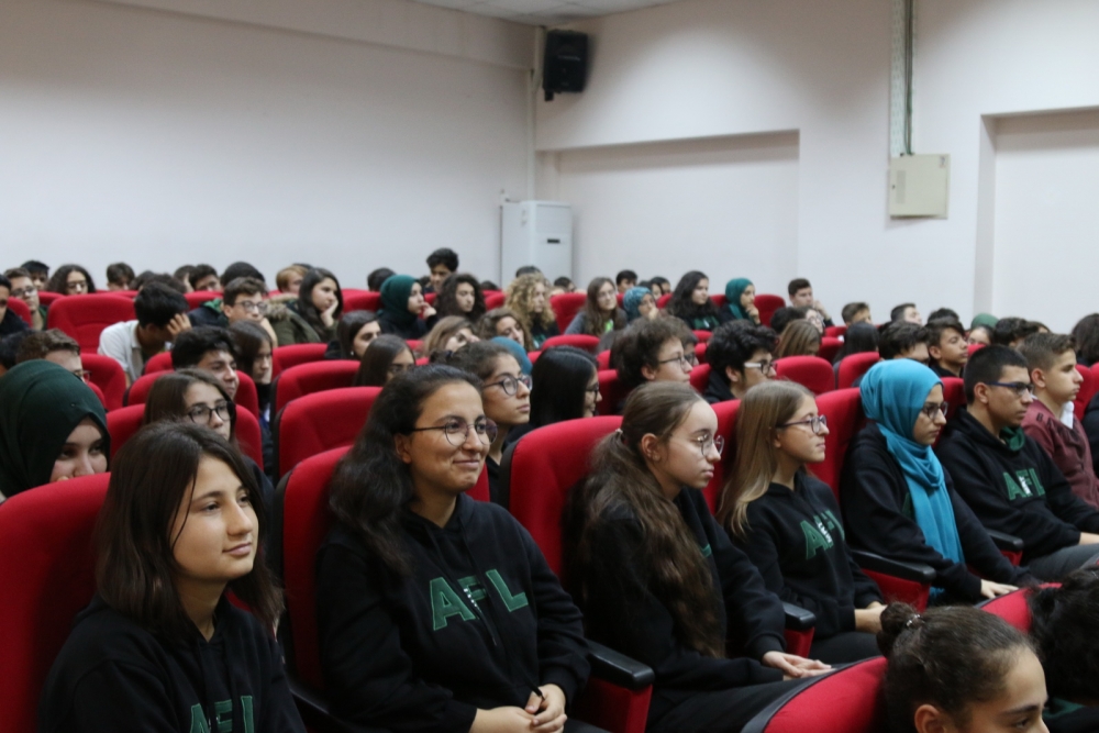 Akhisar Belediye Basket takımı, Akhisar Fen Lisesi öğrencileri ile buluş 10