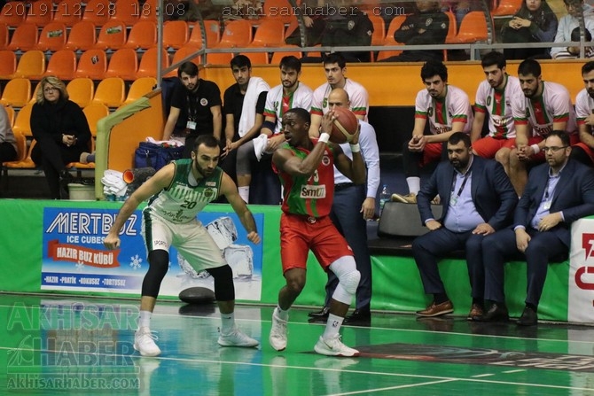 Akhisar Belediye Basket, Yalovaspor basketbol müsabakası 39