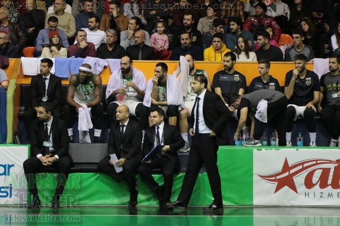 Akhisar Belediye Basket, Yalovaspor basketbol müsabakası 41