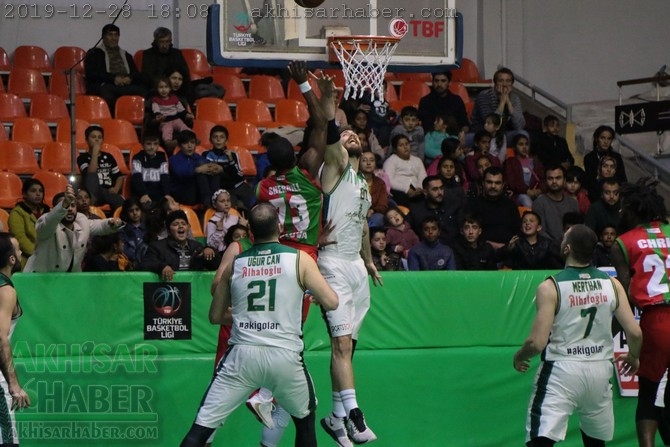 Akhisar Belediye Basket, Yalovaspor basketbol müsabakası 44