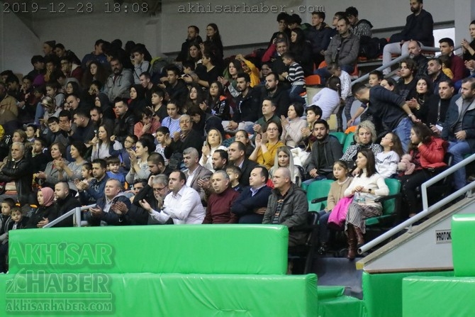 Akhisar Belediye Basket, Yalovaspor basketbol müsabakası 67