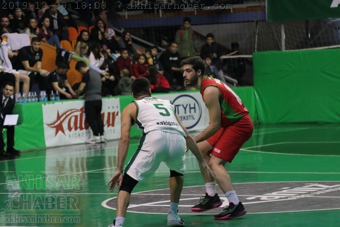 Akhisar Belediye Basket, Yalovaspor basketbol müsabakası 75