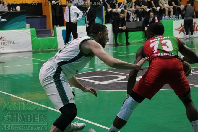 Akhisar Belediye Basket, Yalovaspor basketbol müsabakası 77