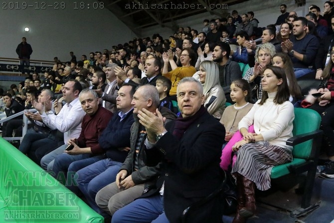 Akhisar Belediye Basket, Yalovaspor basketbol müsabakası 83