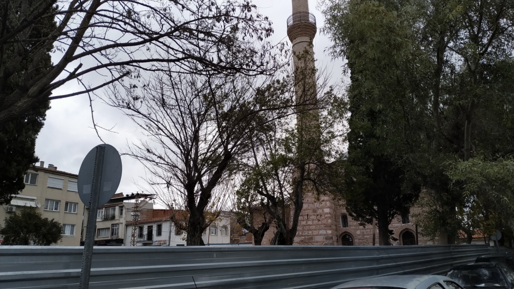 Akhisar Gülruh Yeni Camii restorasyon çalışmaları devam ediyor 10