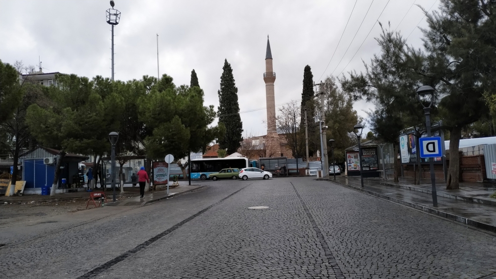 Akhisar Gülruh Yeni Camii restorasyon çalışmaları devam ediyor 15