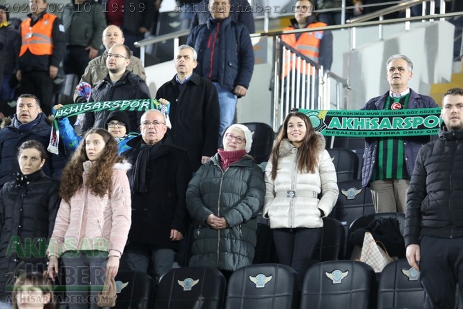 TFF 1.Lig, Akhisarspor, E.G. Menemenspor ilk devre fotoğrafları 28