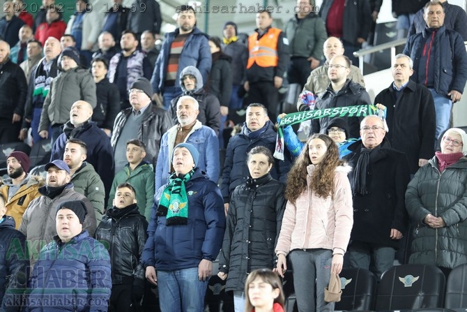 TFF 1.Lig, Akhisarspor, E.G. Menemenspor ilk devre fotoğrafları 29