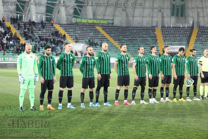 TFF 1.Lig, Akhisarspor, E.G. Menemenspor ilk devre fotoğrafları 3