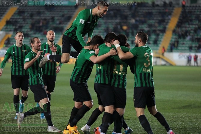 TFF 1.Lig, Akhisarspor, E.G. Menemenspor ilk devre fotoğrafları 48