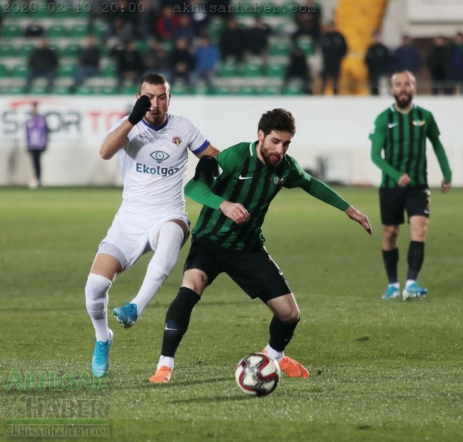 TFF 1.Lig, Akhisarspor, E.G. Menemenspor ilk devre fotoğrafları 53