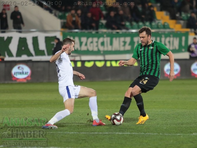 TFF 1.Lig, Akhisarspor, E.G. Menemenspor ilk devre fotoğrafları 56