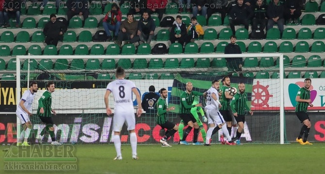 TFF 1.Lig, Akhisarspor, E.G. Menemenspor ilk devre fotoğrafları 57